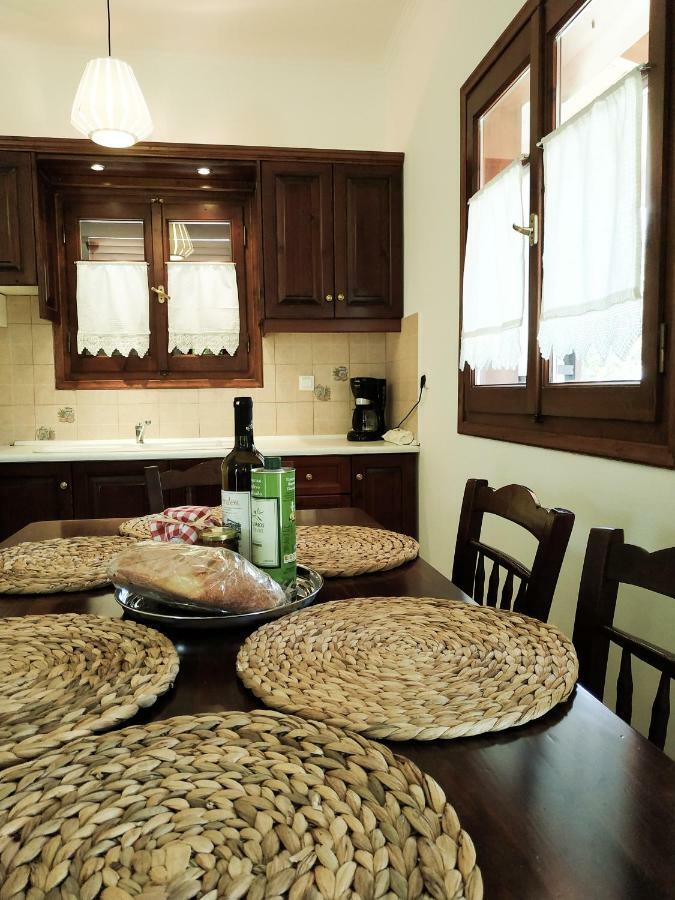 Villa Conifera Zakynthos Town Luaran gambar
